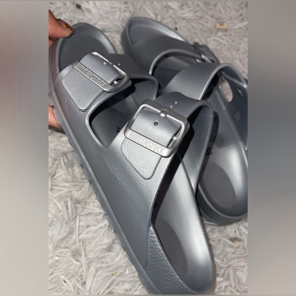 Brand new Birkenstock sandals size 7 🥰🥰